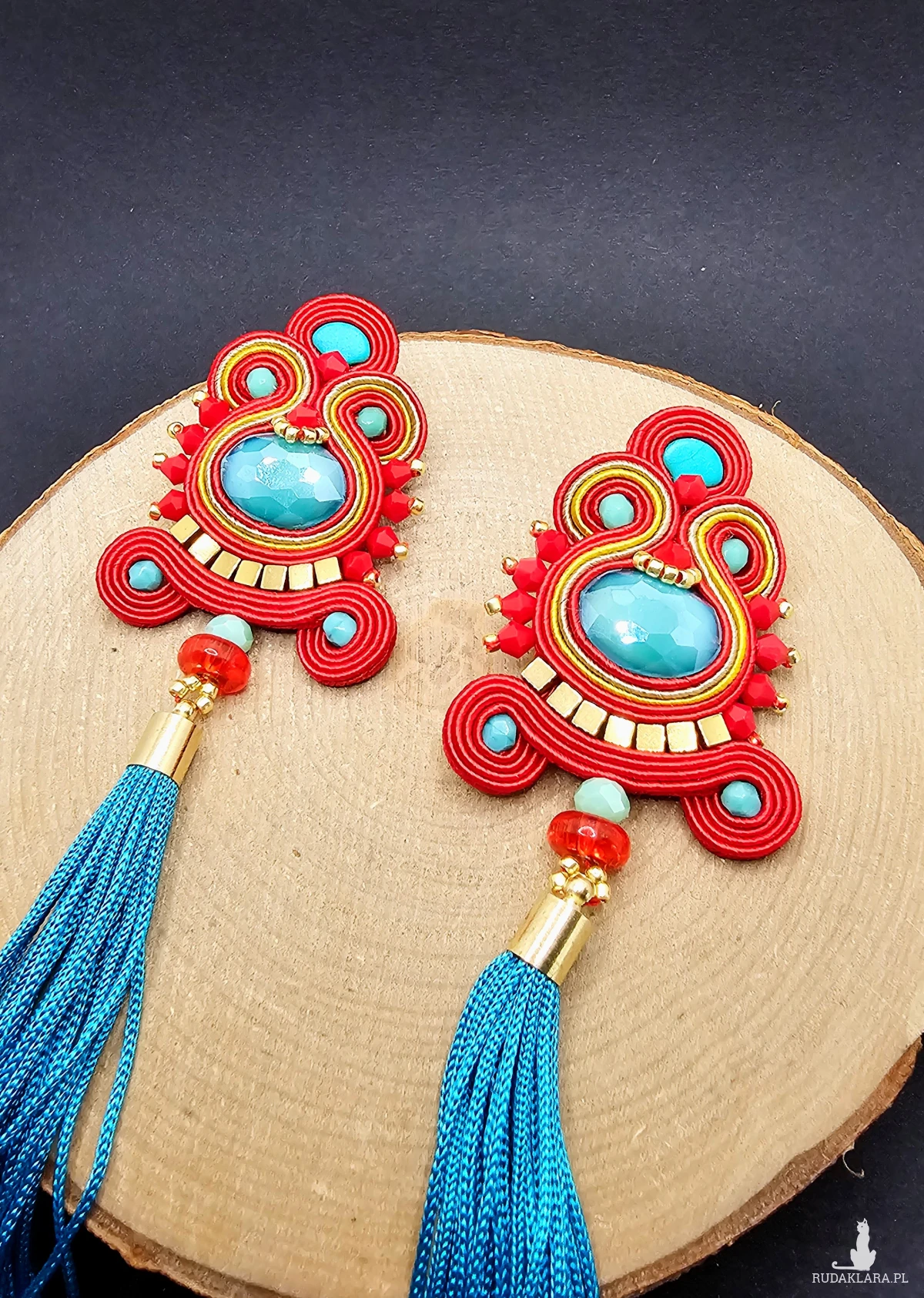 Czerwono-turkusowe kolczyki sutasz z chwostami